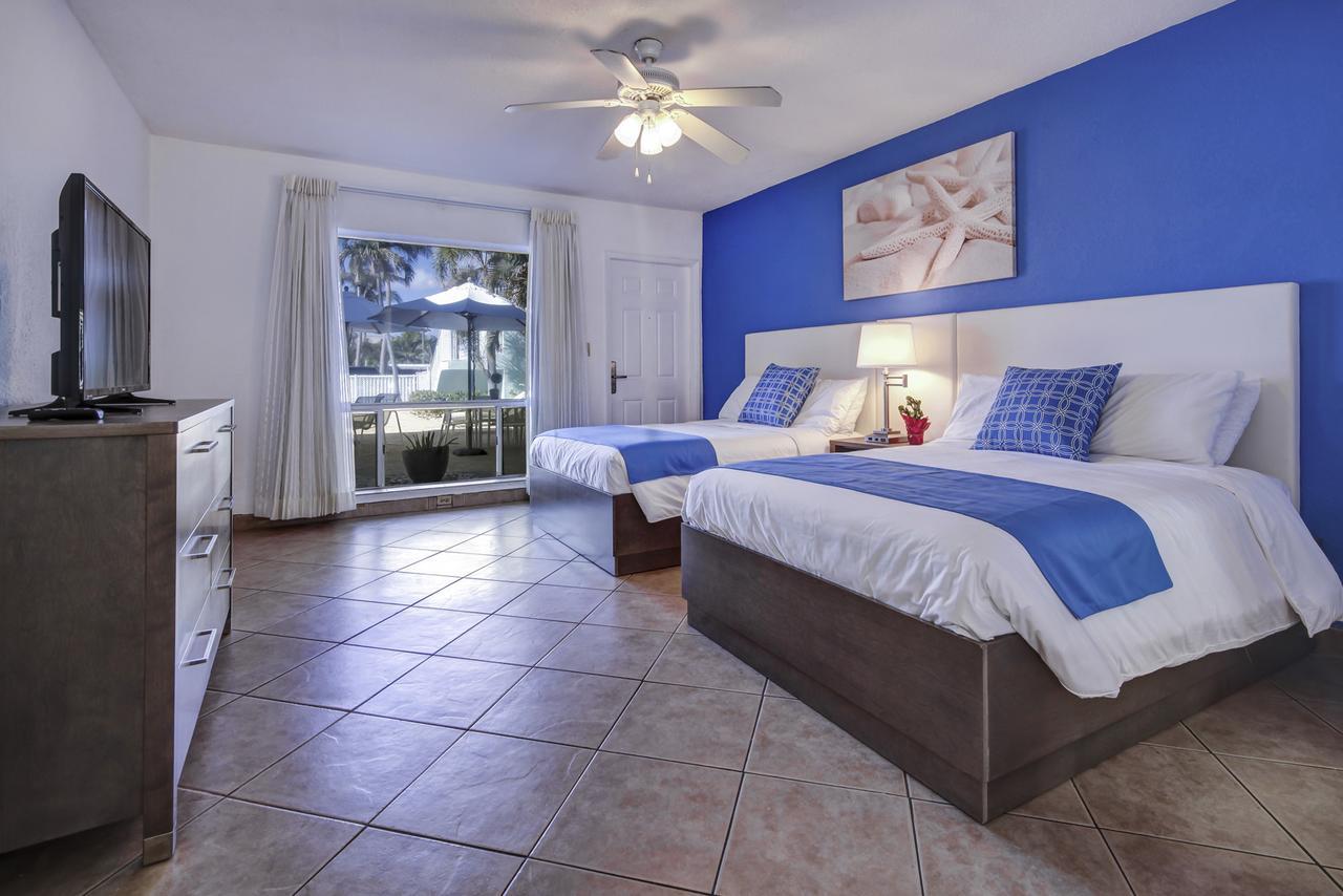 Hotel Blue Strawberry By The Sea Lauderdale-by-the-Sea Exterior foto